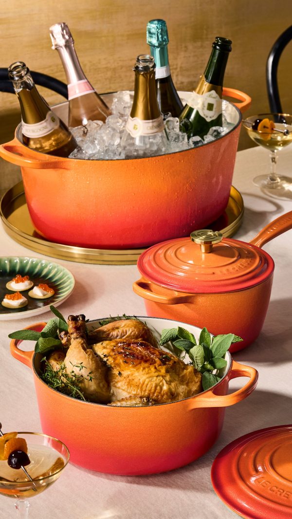 LE CREUSET Signature Oval Dutch Oven 6.75qt Flamme Dorée w/ Crucible Knob - Image 5