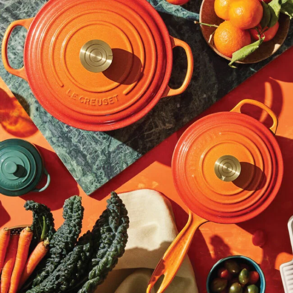 LE CREUSET Signature Round Saucepan 2.25qt Flamme Dorée w/ Crucible Knob - Image 4